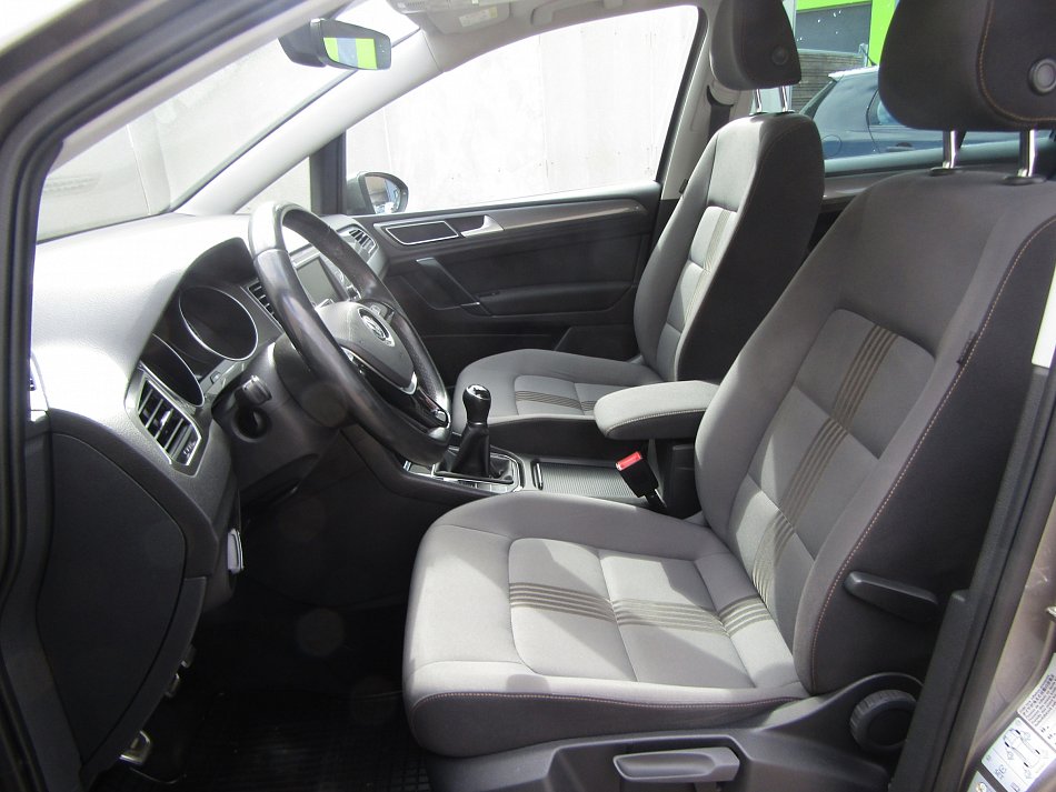 Volkswagen Sportsvan 1.6 TDi 