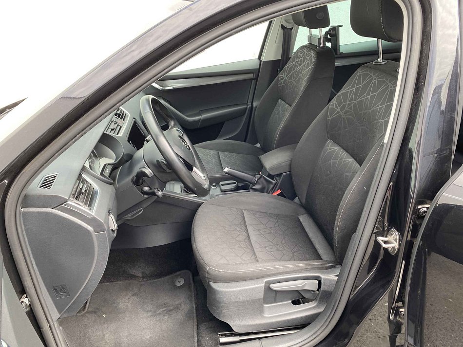 Škoda Octavia III 1.5 TSi Clever