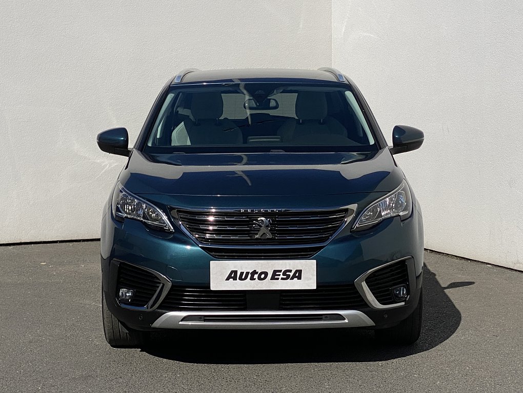 Peugeot 5008 1.5 HDi Allure 7míst
