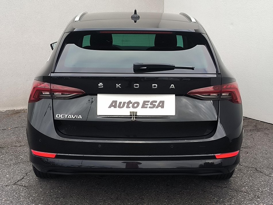 Škoda Octavia IV 2.0 TDi Ambition