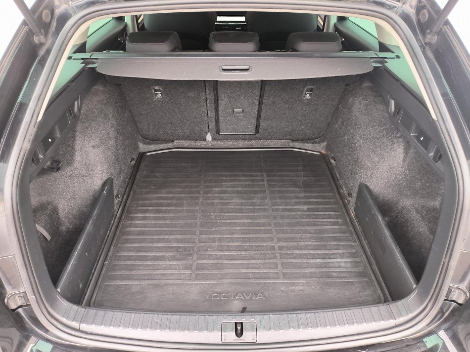 Škoda Octavia IV 2.0 TDi Ambition