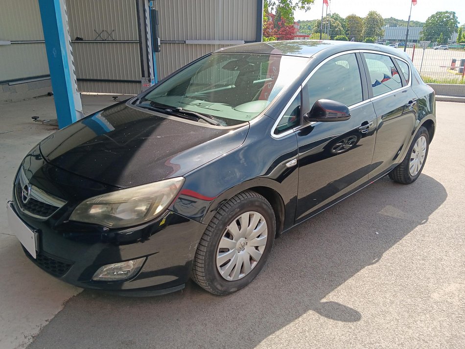 Opel Astra 2.0 CDTi 