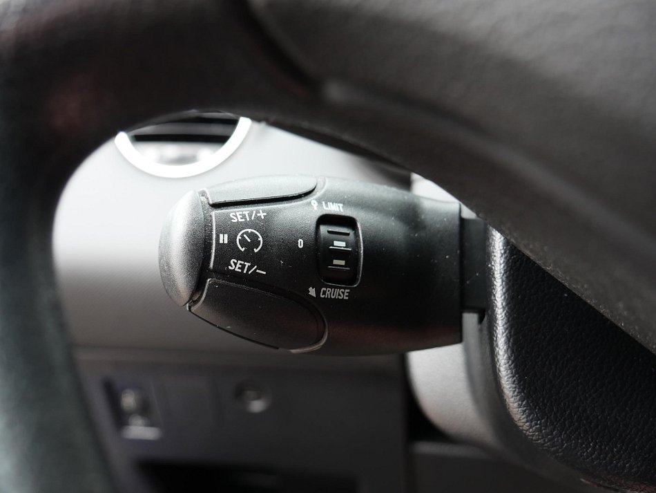 Peugeot 308 1.6 VTi 