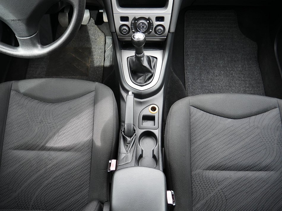 Peugeot 308 1.6 VTi 