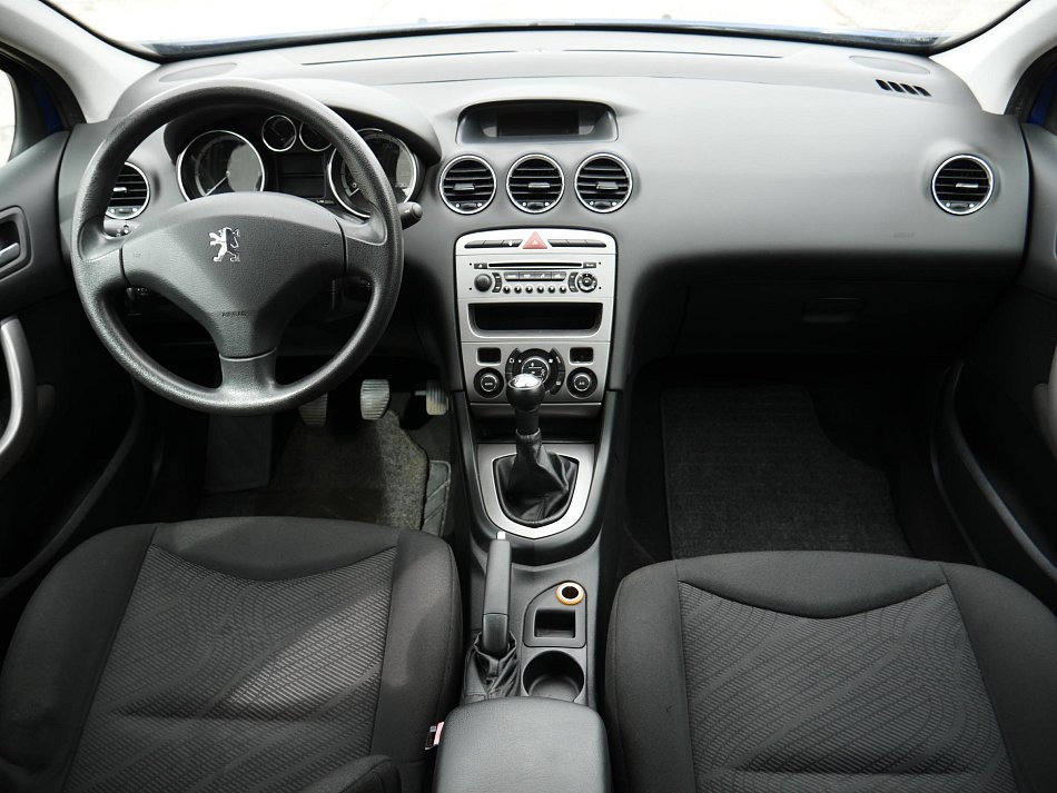 Peugeot 308 1.6 VTi 