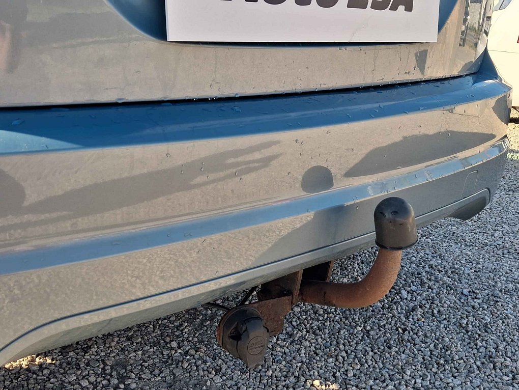 Ford Focus 1.6i 
