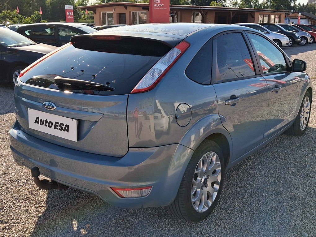 Ford Focus 1.6i 