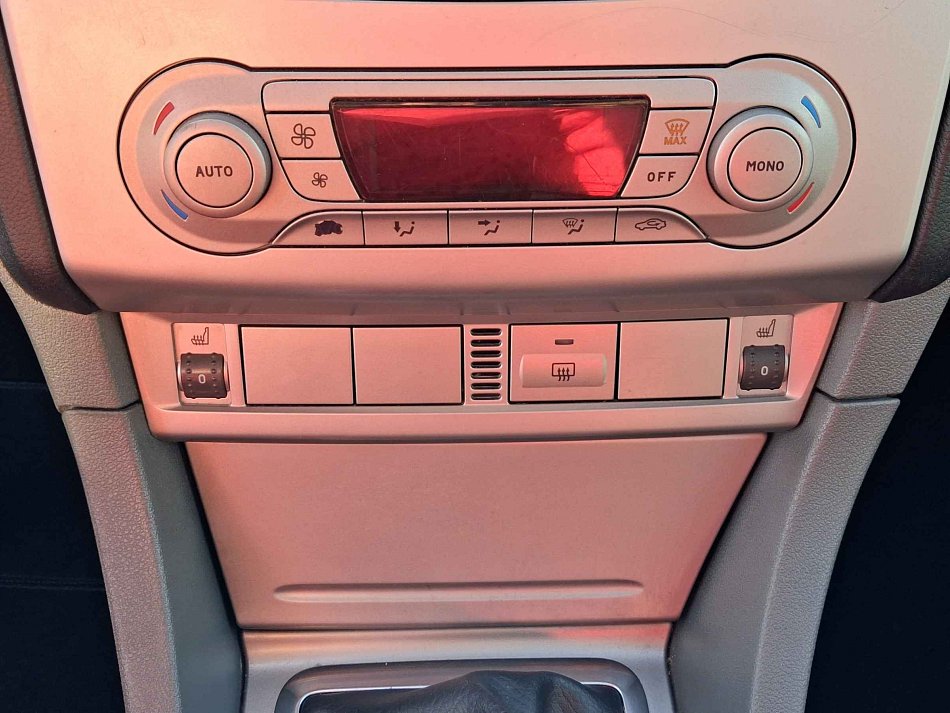 Ford Focus 1.6i 