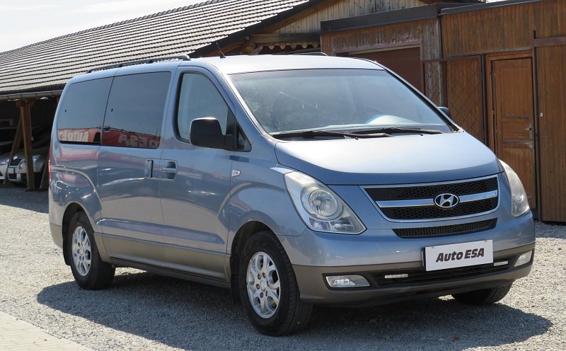 Hyundai H 1 2.5CRDi  8míst