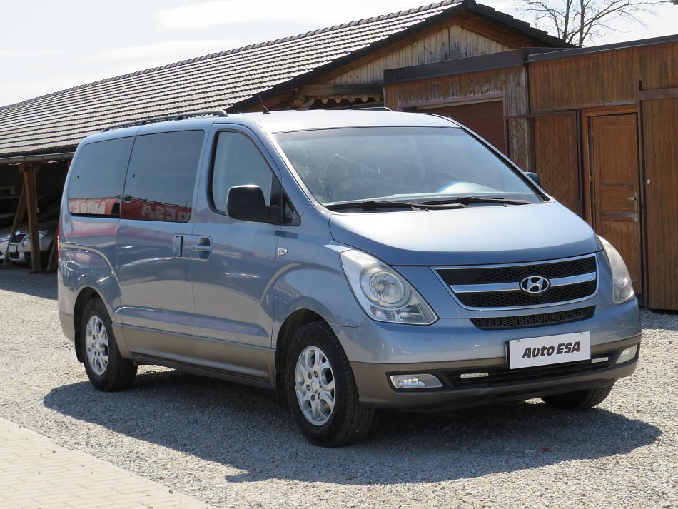Hyundai H 1 2.5CRDi  8míst