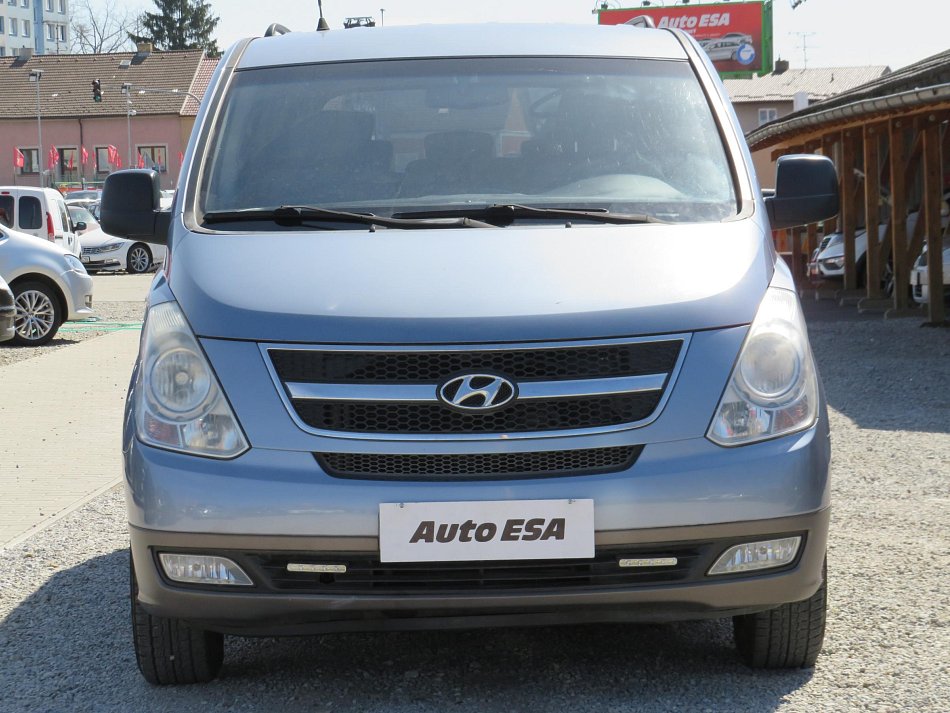 Hyundai H 1 2.5CRDi  8míst