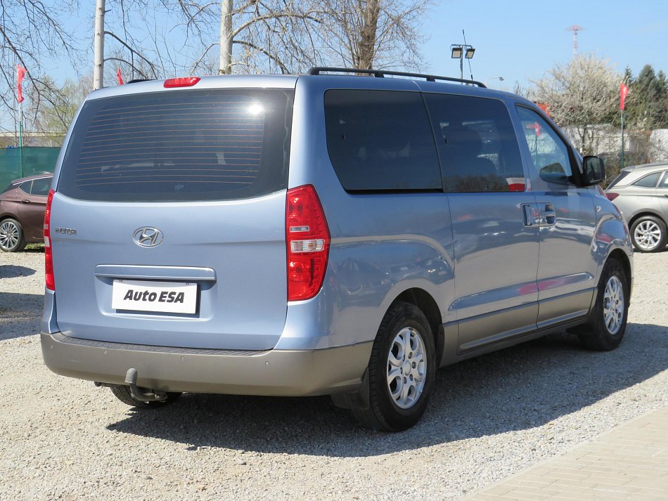 Hyundai H 1 2.5CRDi  8míst