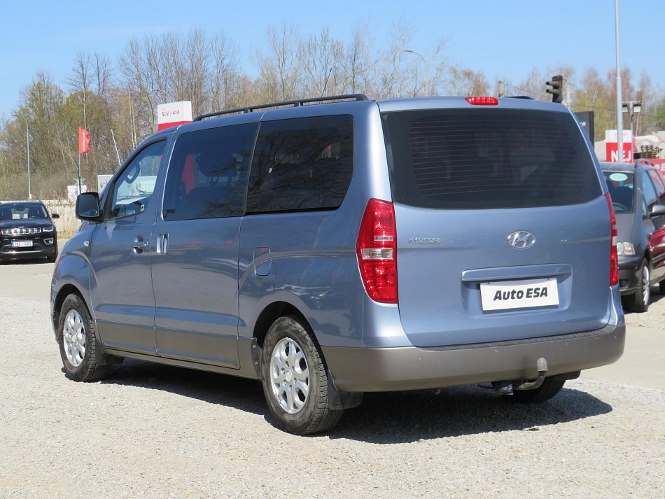Hyundai H 1 2.5CRDi  8míst