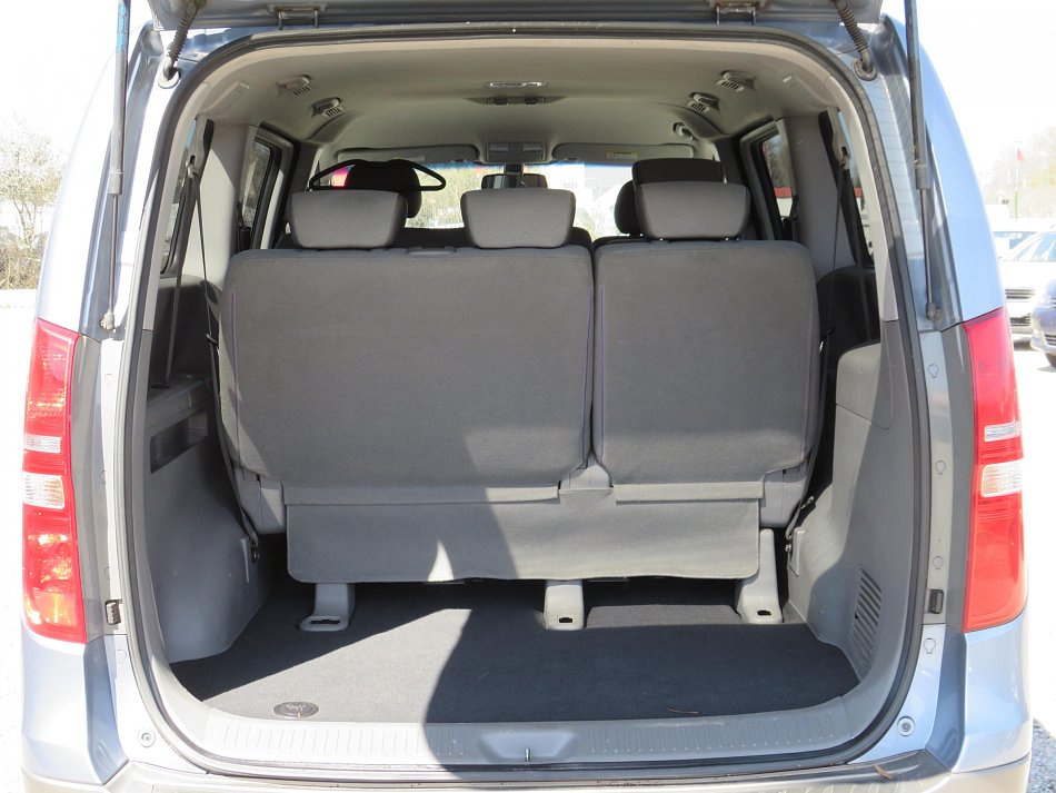 Hyundai H 1 2.5CRDi  8míst