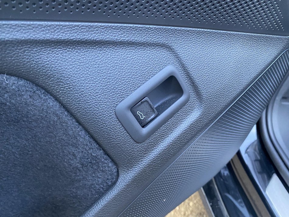 Škoda Superb IV 2.0 TDi Selection