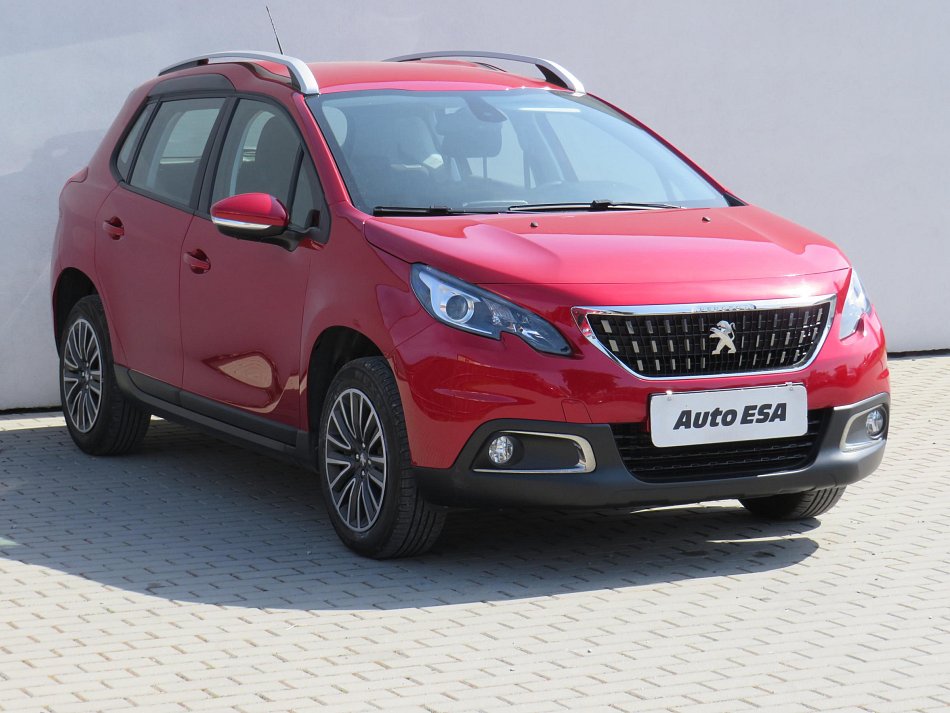 Peugeot 2008 1.2PT 