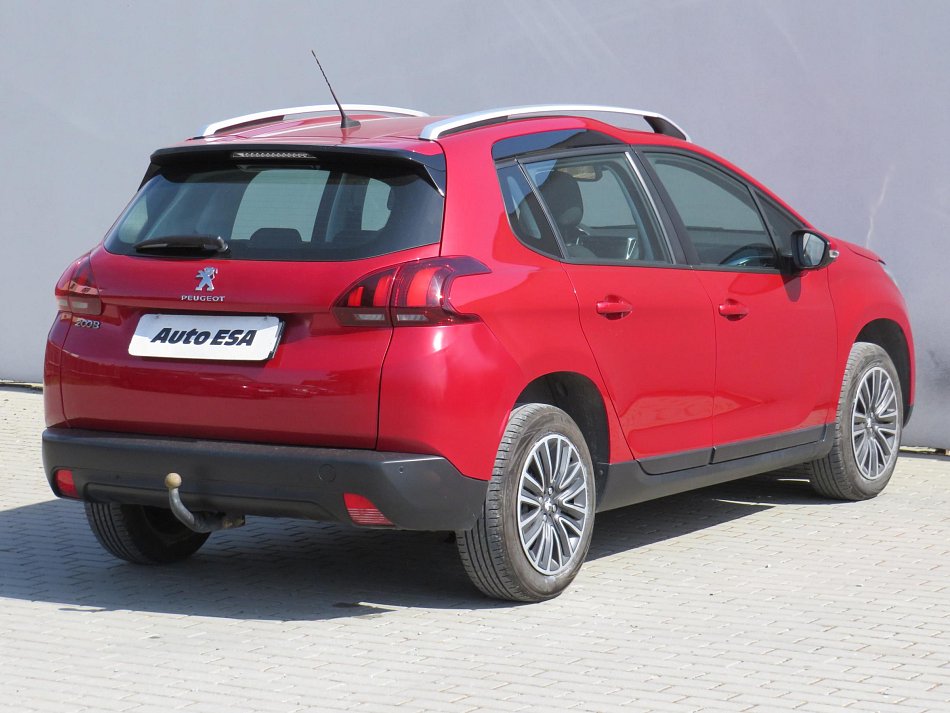 Peugeot 2008 1.2PT 