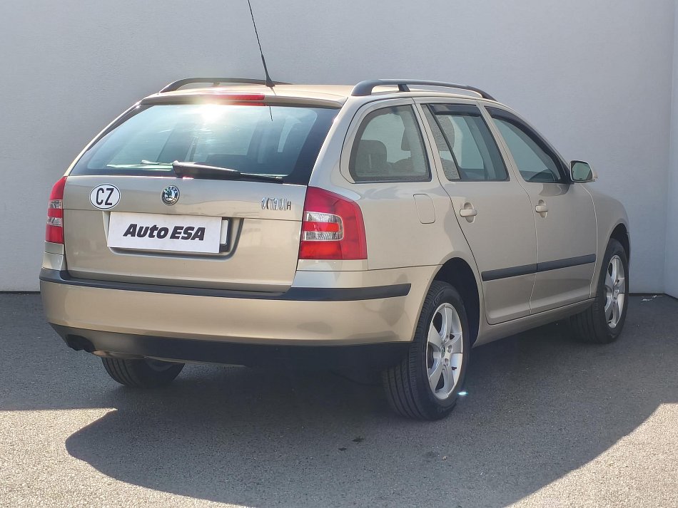 Škoda Octavia II 2.0 FSI  4x4