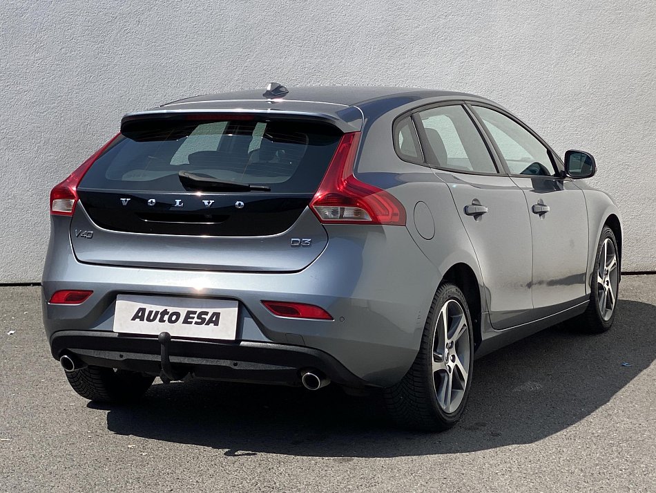 Volvo V40 2.0D 