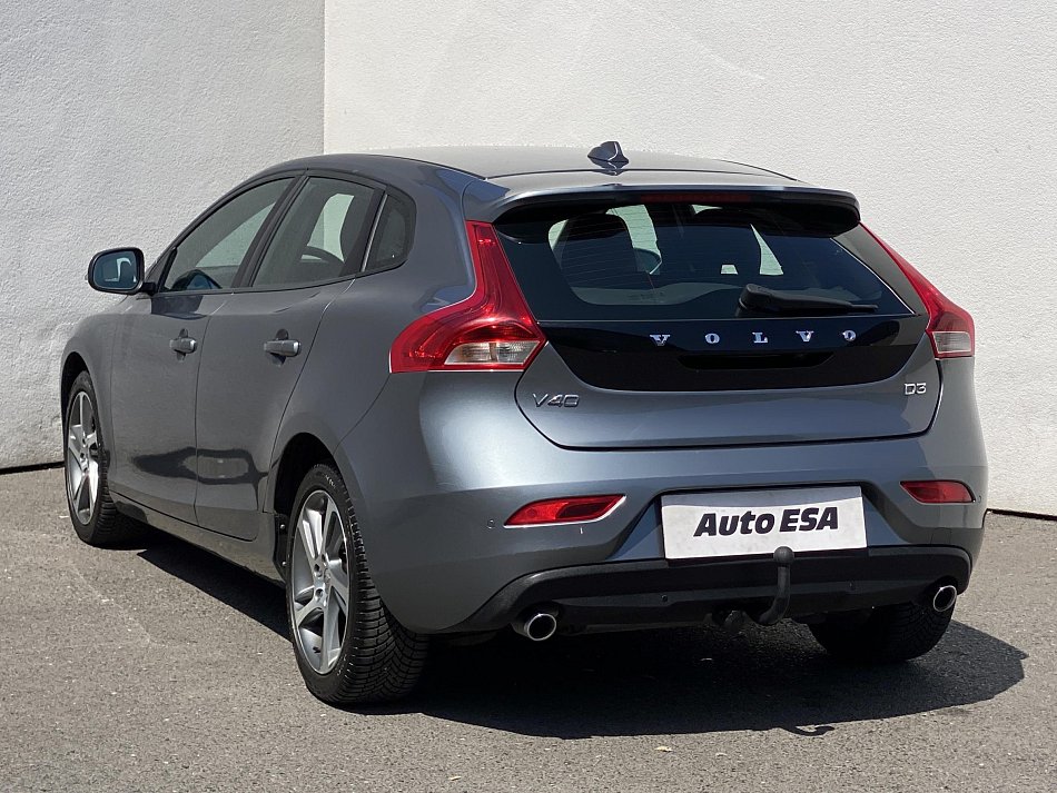 Volvo V40 2.0D 