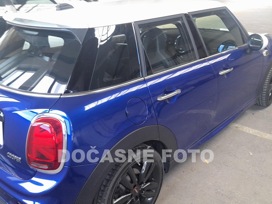 Mini Cooper 1.5i 