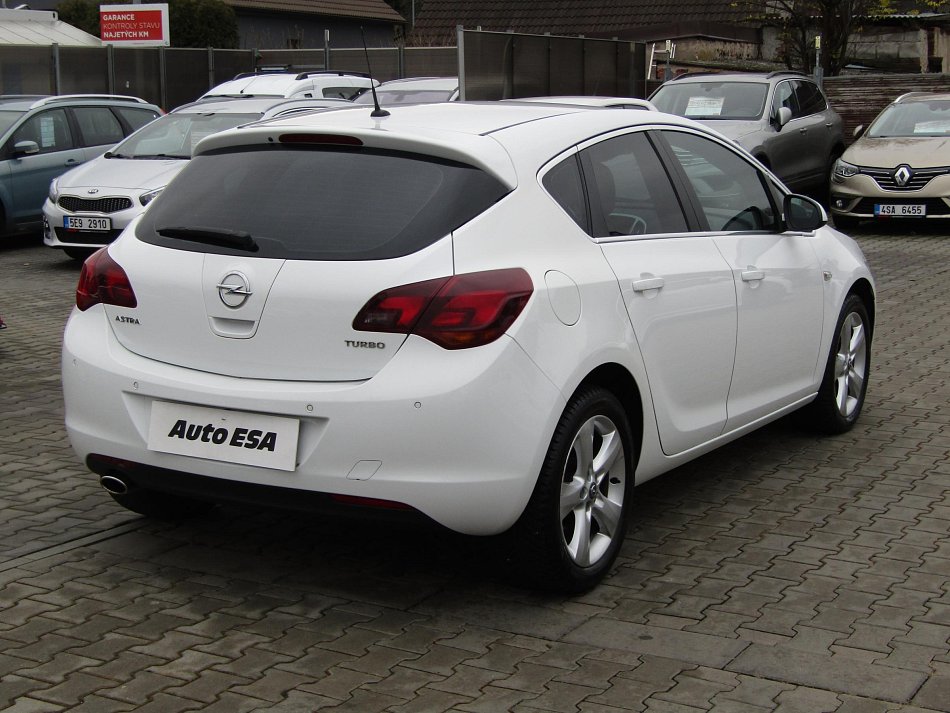 Opel Astra 1.4 T Sport