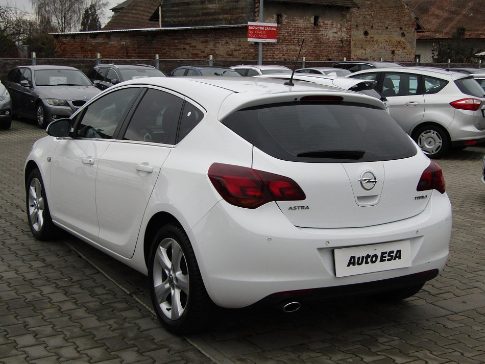 Opel Astra 1.4 T Sport