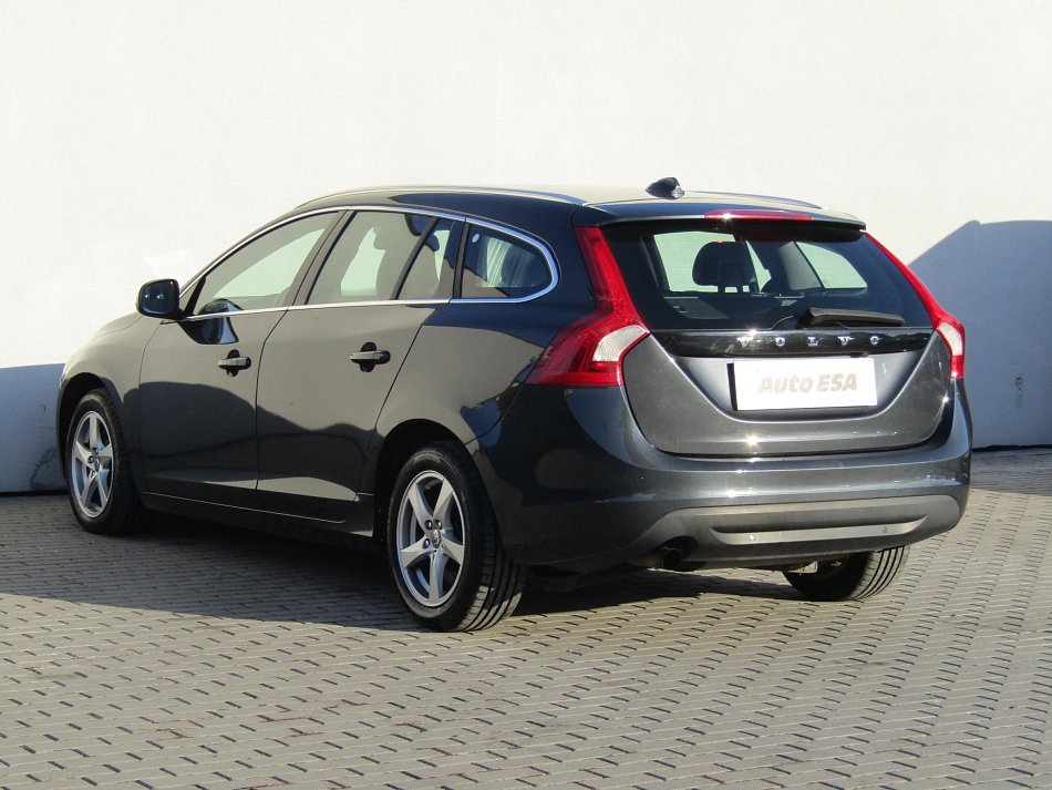 Volvo V60 2.0 D Summum