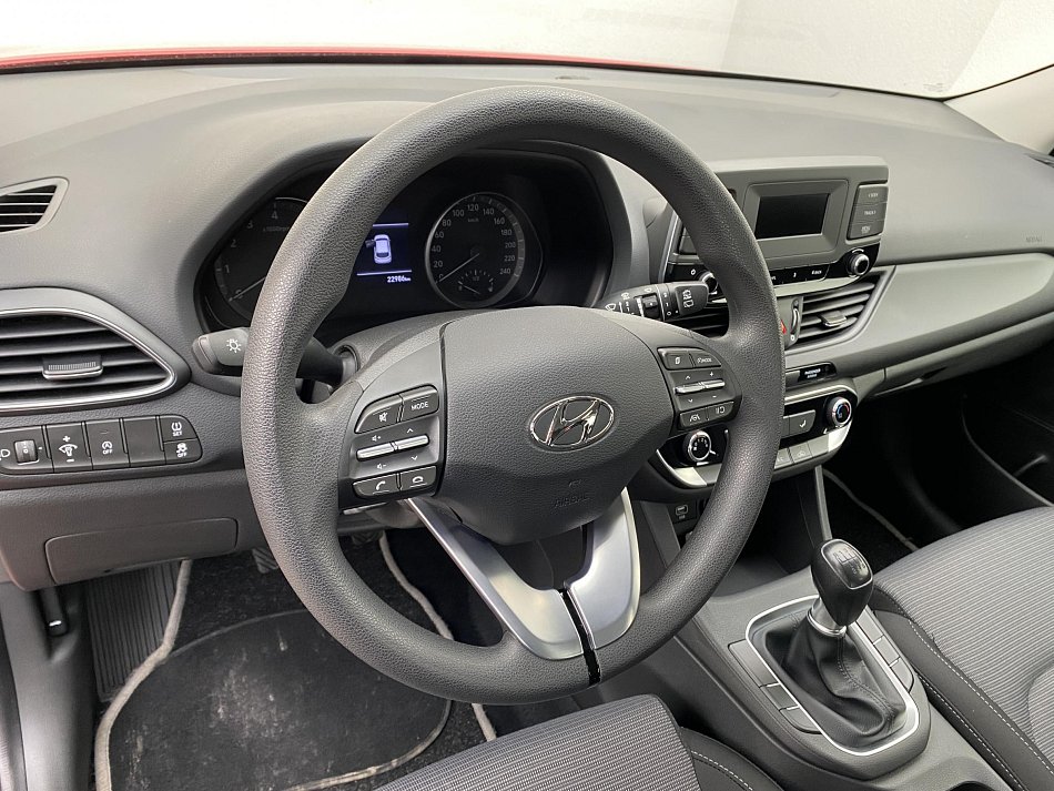 Hyundai I30 1.5 DPi Smart