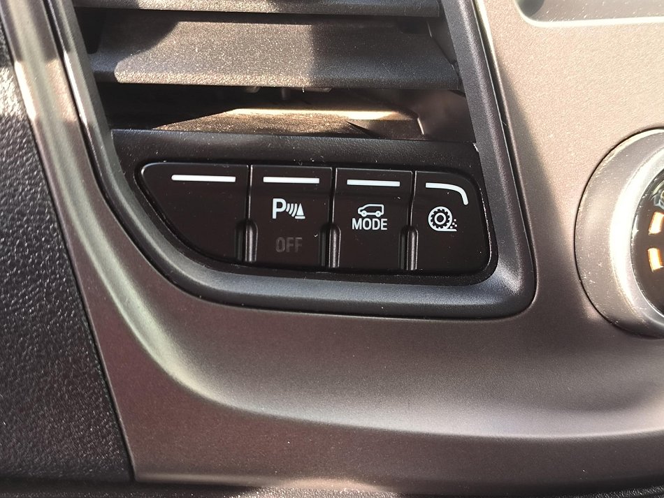 Ford Transit 2.0TDCi Trend L3H3 6míst