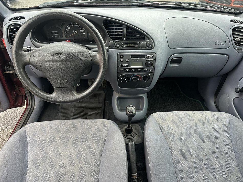 Ford Fiesta 1.3i 