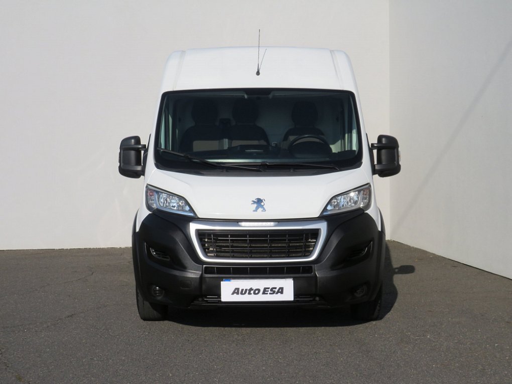 Peugeot Boxer 2.2D 