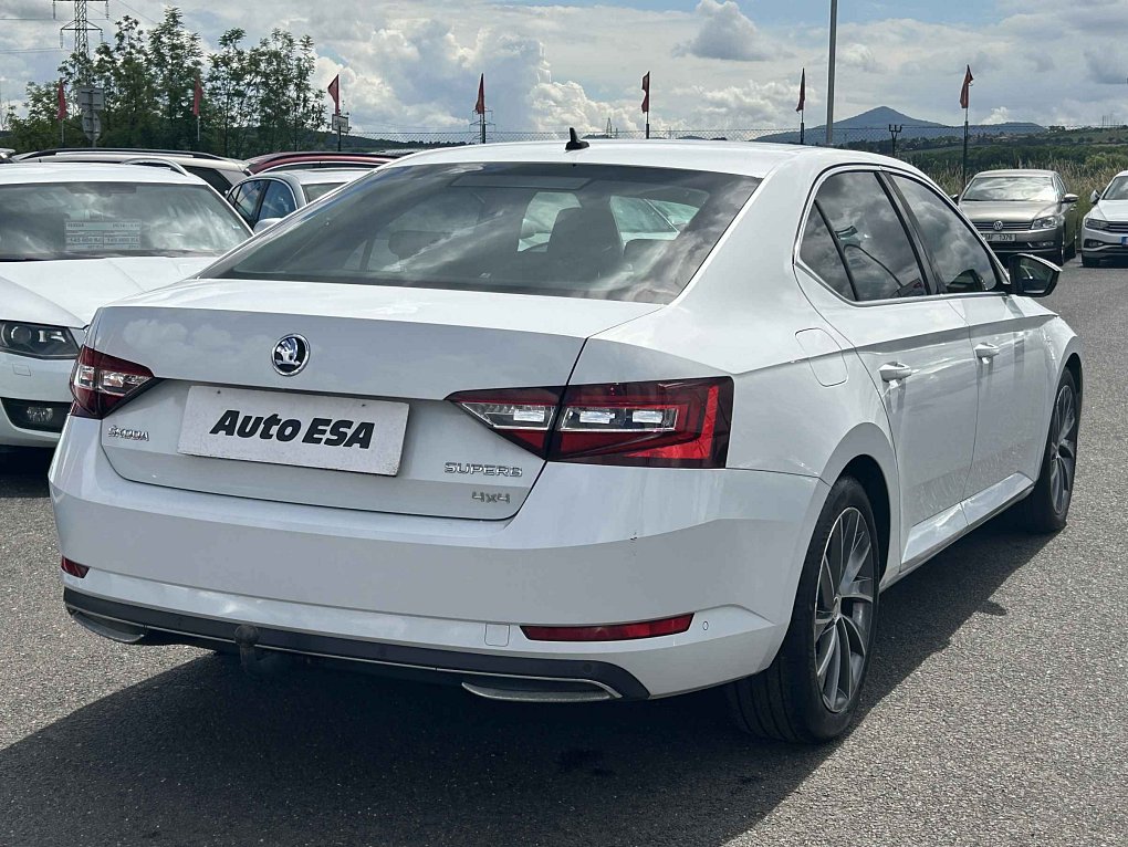 Škoda Superb III 2.0 TDi  4x4