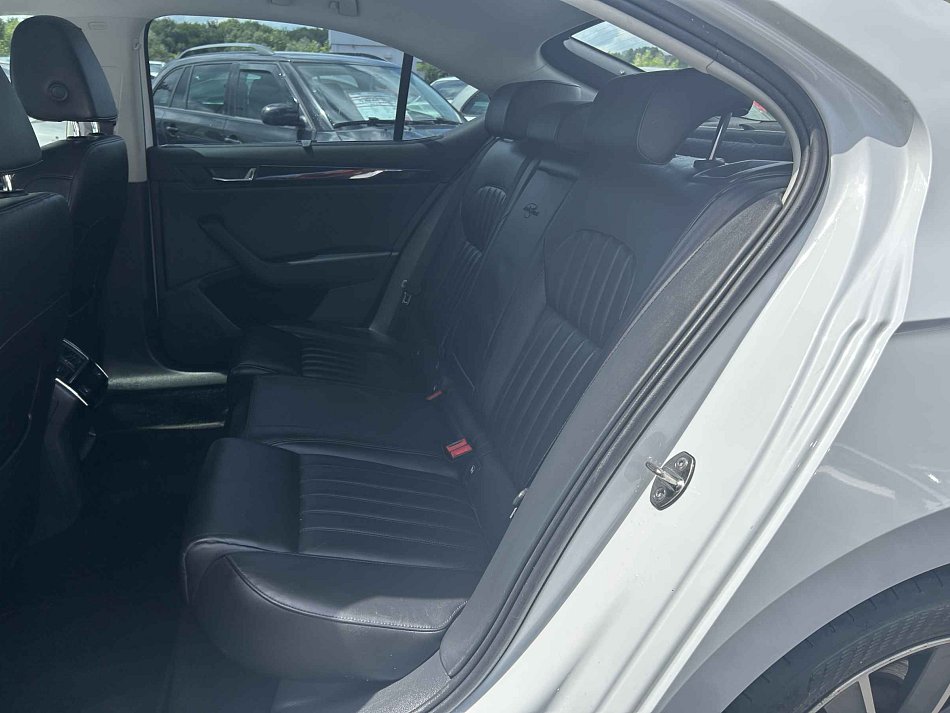 Škoda Superb III 2.0 TDi  4x4