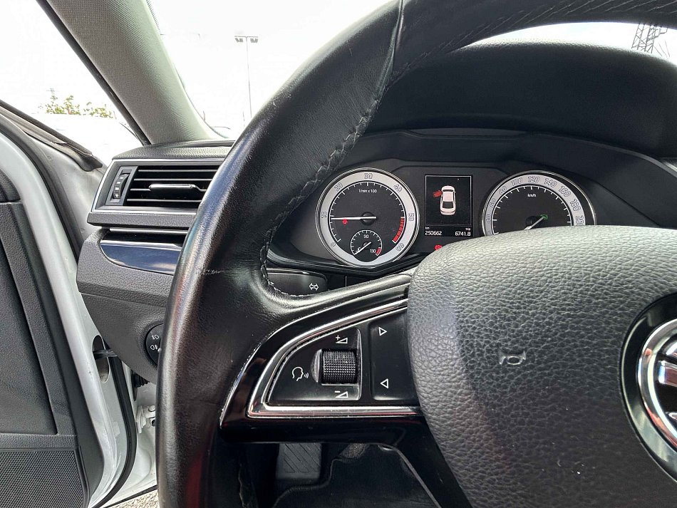Škoda Superb III 2.0 TDi  4x4
