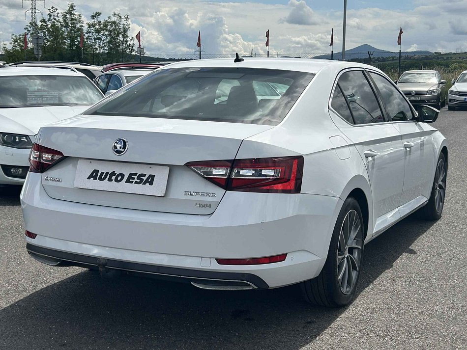 Škoda Superb III 2.0 TDi  4x4
