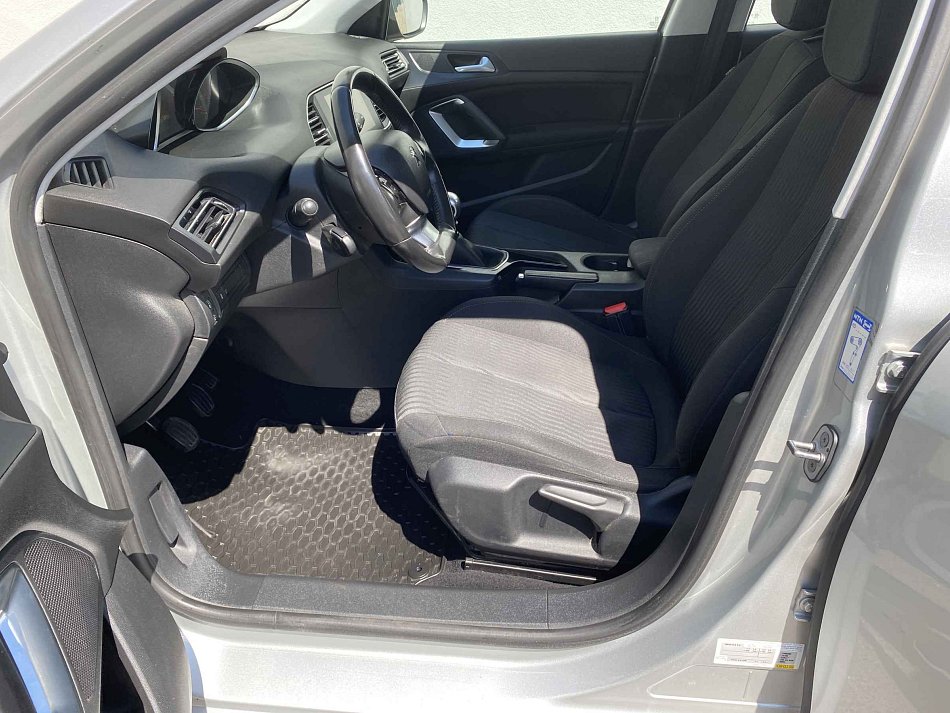 Peugeot 308 1.6HDi 