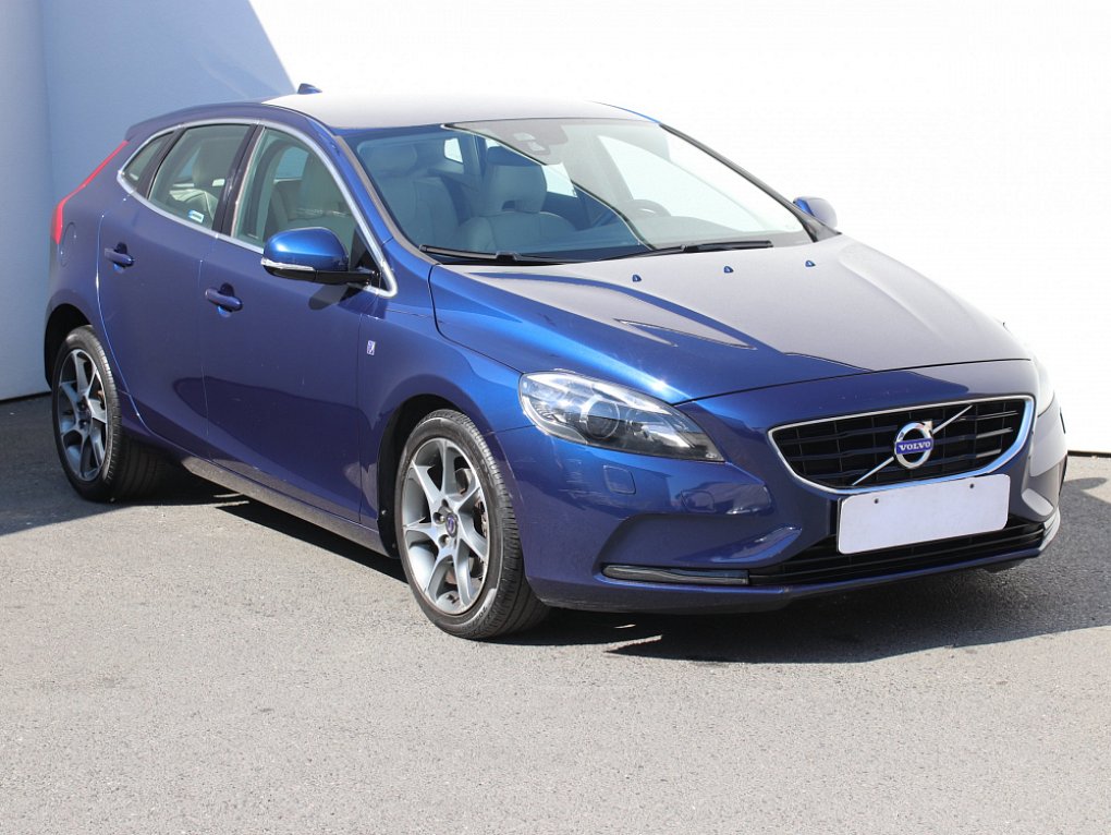 Volvo V40 1.6i Ocean Race