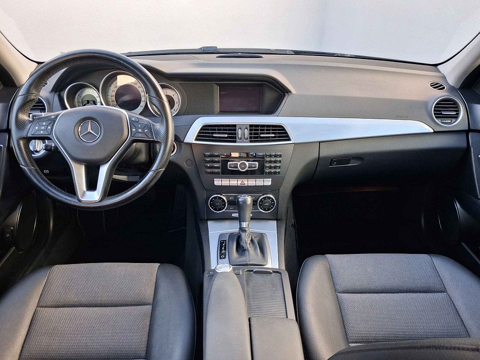 Mercedes-Benz Třída C 2.0 CDI 
