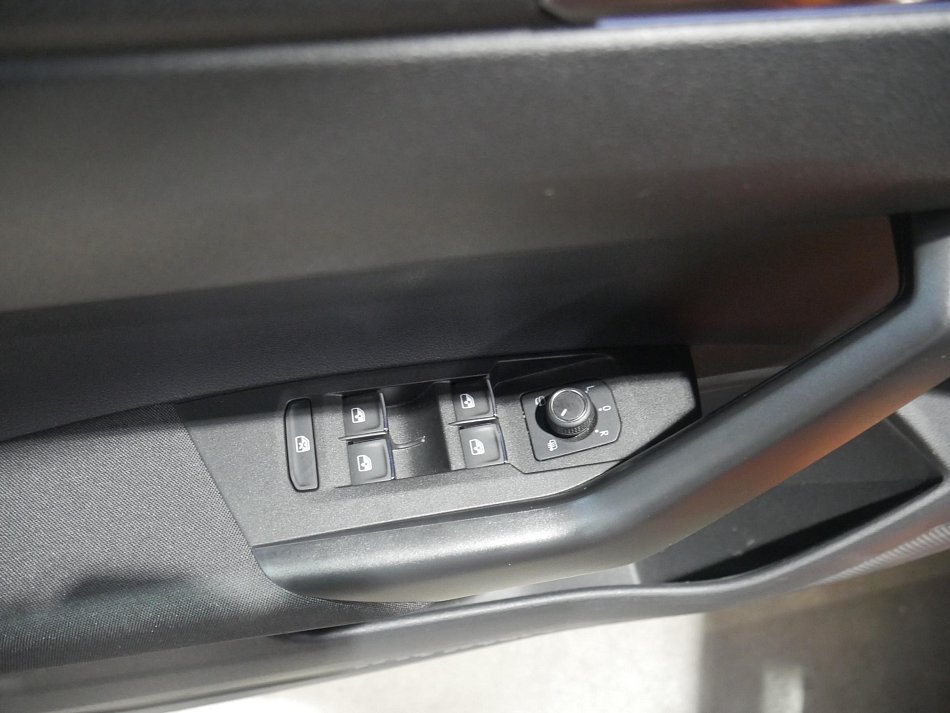 Volkswagen Polo 1.0TSi 