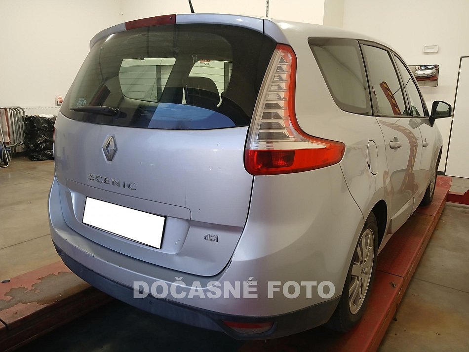 Renault Scénic 1.9 dCi 