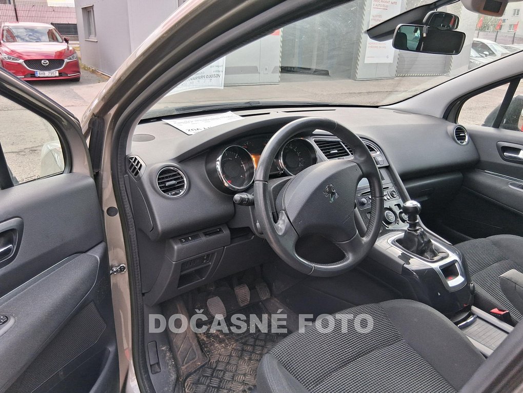 Peugeot 5008 1.6 HDi 