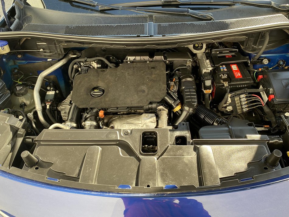Peugeot 3008 1.5 HDi 