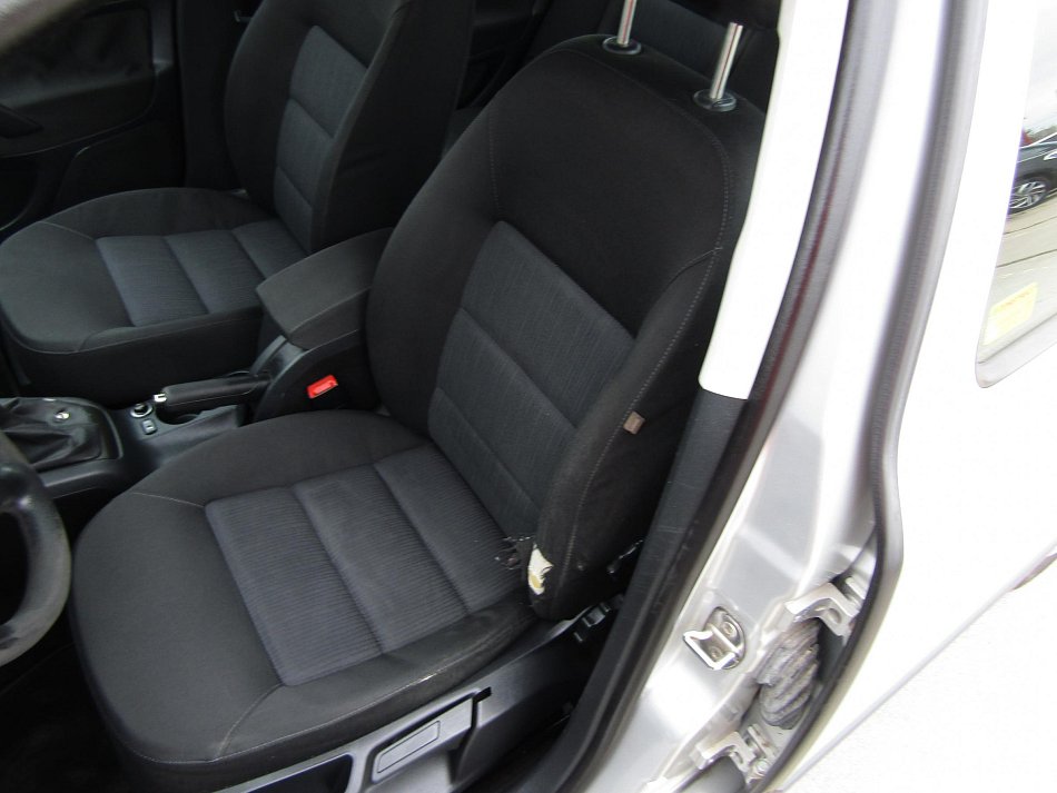 Škoda Octavia II 2.0TDi Elegance