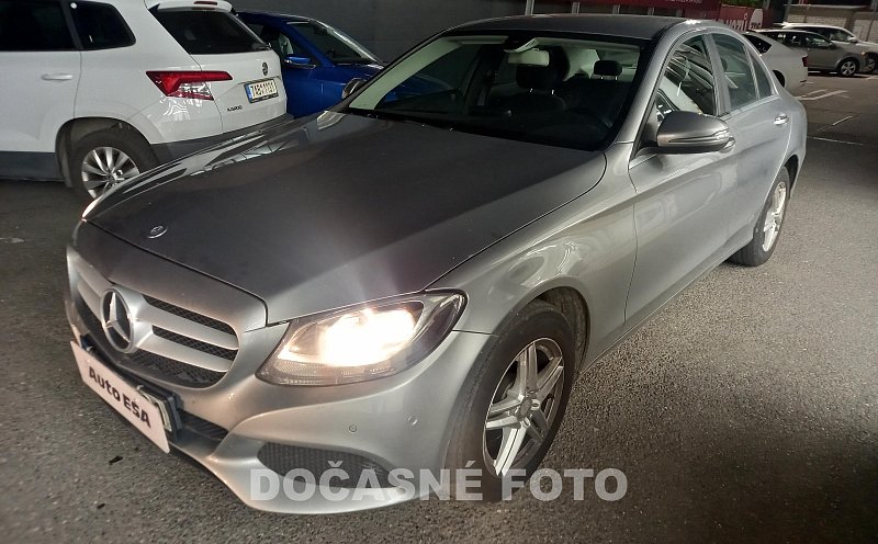 Mercedes-Benz Třída C 1.6  C180