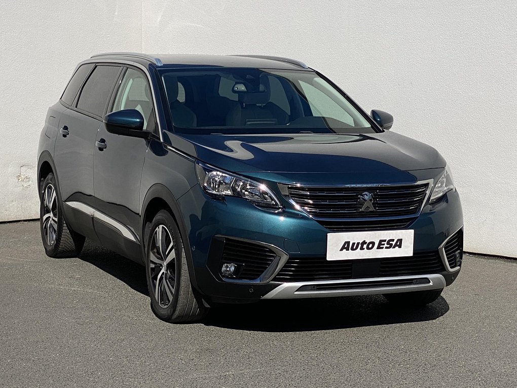 Peugeot 5008 1.5 HDi Allure 7míst