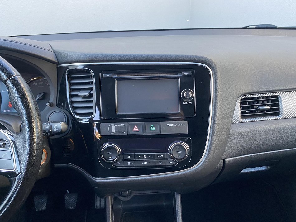 Mitsubishi Outlander 2.0 MiVEC 