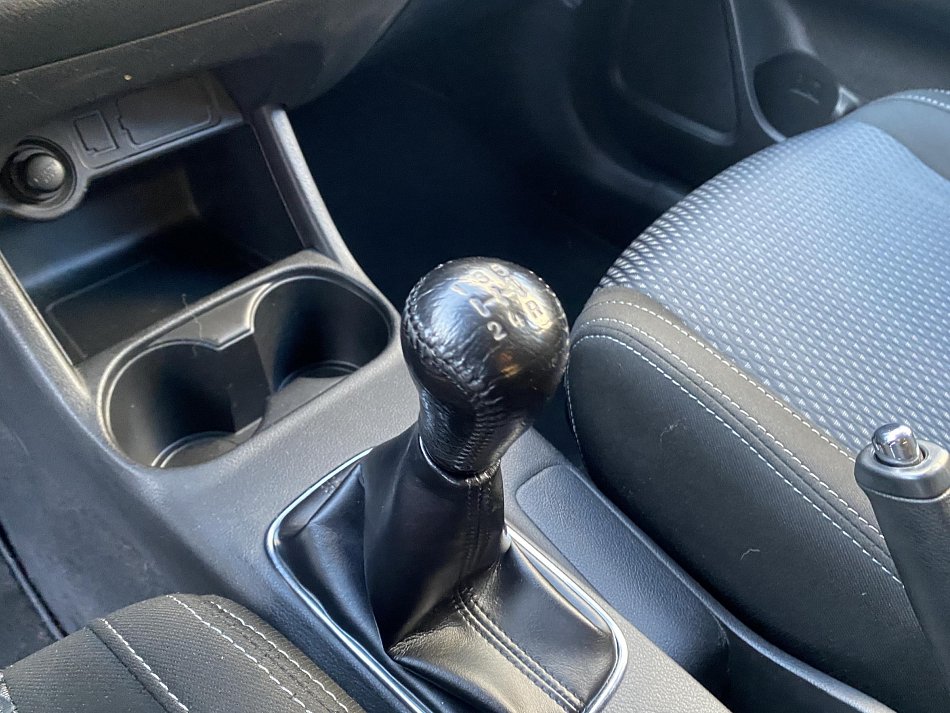 Mitsubishi Outlander 2.0 MiVEC 