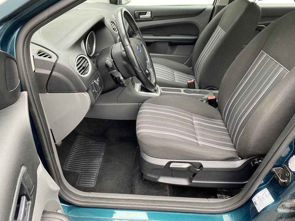 Ford Focus 1.6 16V 