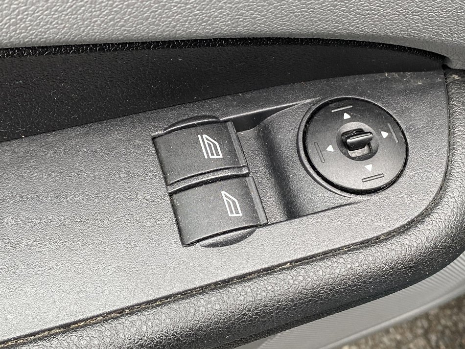 Ford Focus 1.6 16V 